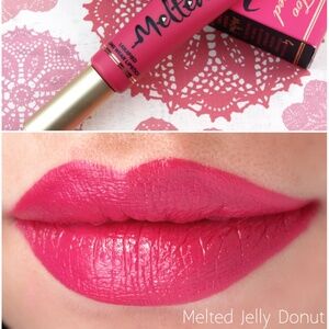 Too Faced "Melted Jelly Donut" liquid lipstick